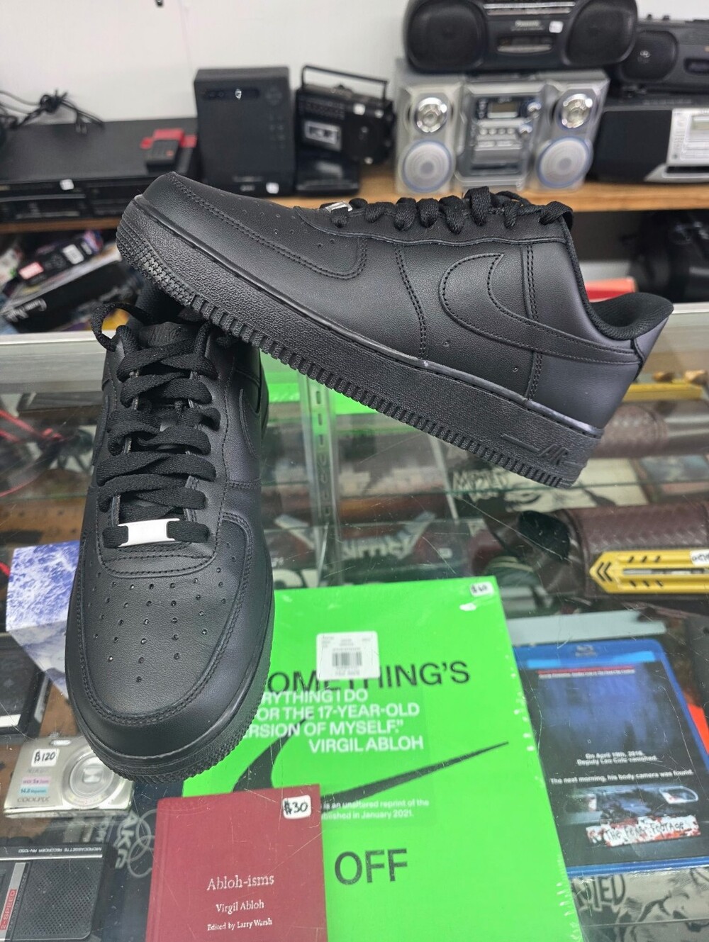 Nike Air Force 1 '07 Triple Black Casual Sneakers CW2288-001 Men's Size 9